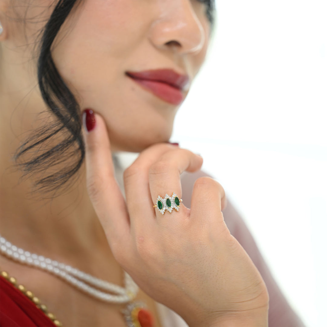 14K YG Cluster Diamond with Emerald Ring-1pc