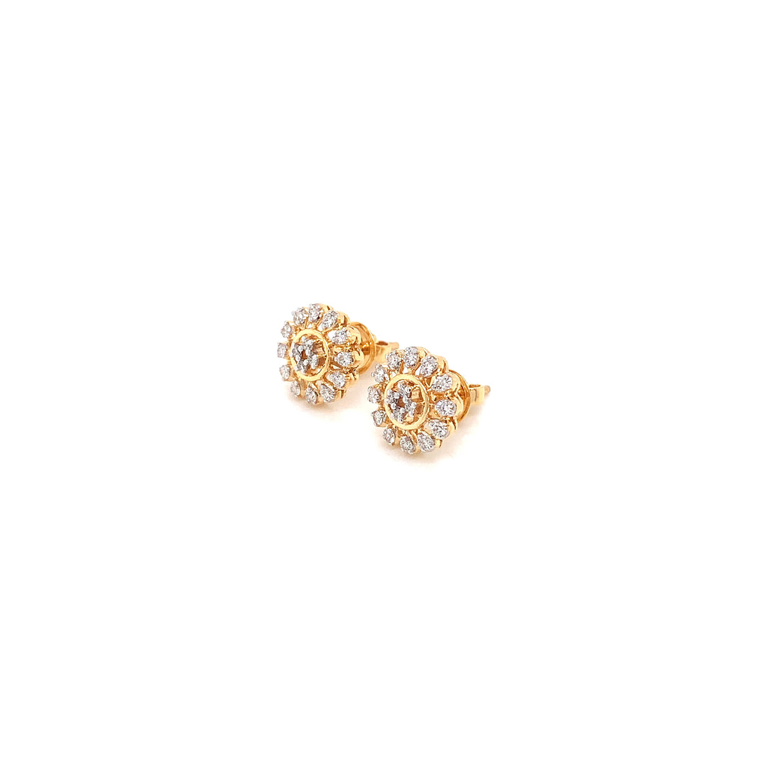 14K YG Cluster Diamond Earring-1pair