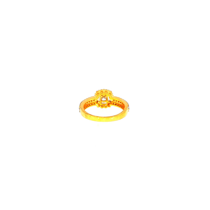 14K YG Cluster Diamond Ring-1pc