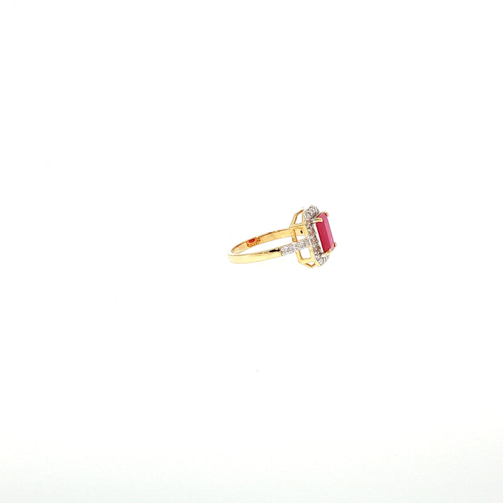 14K YG Cluster Diamond, Ruby Ring-1pc