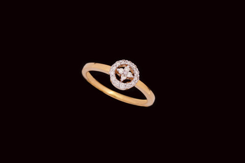 18K YG Women Cluster Diamond Ring-1pc