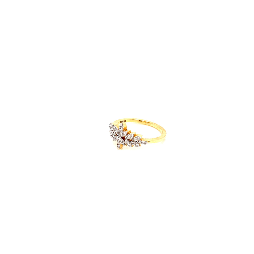 14K YG Cluster Diamond Ring- 1pc