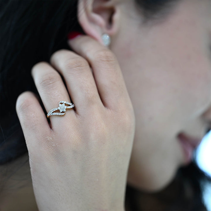 14K YG Star Diamond Ring- 1pc