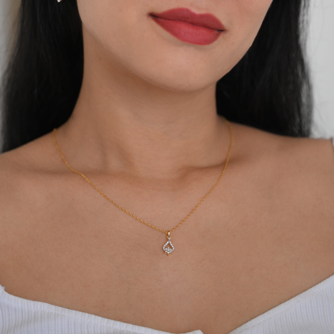 14K YG Cluster Diamond Pendant- 1pc