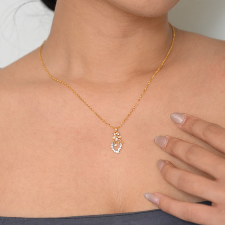 14K YG Cluster Diamond Pendant- 1pc
