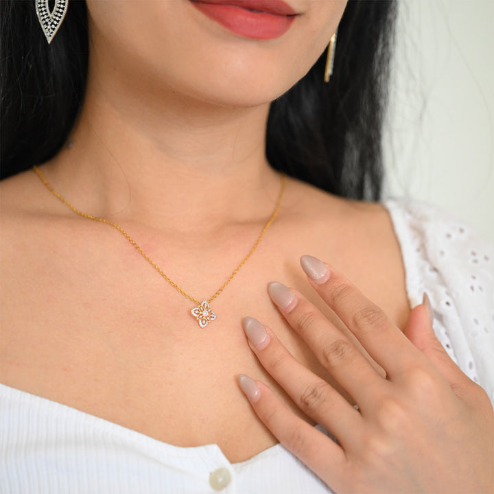 14K YG Cluster Diamond Pendant- 1pc