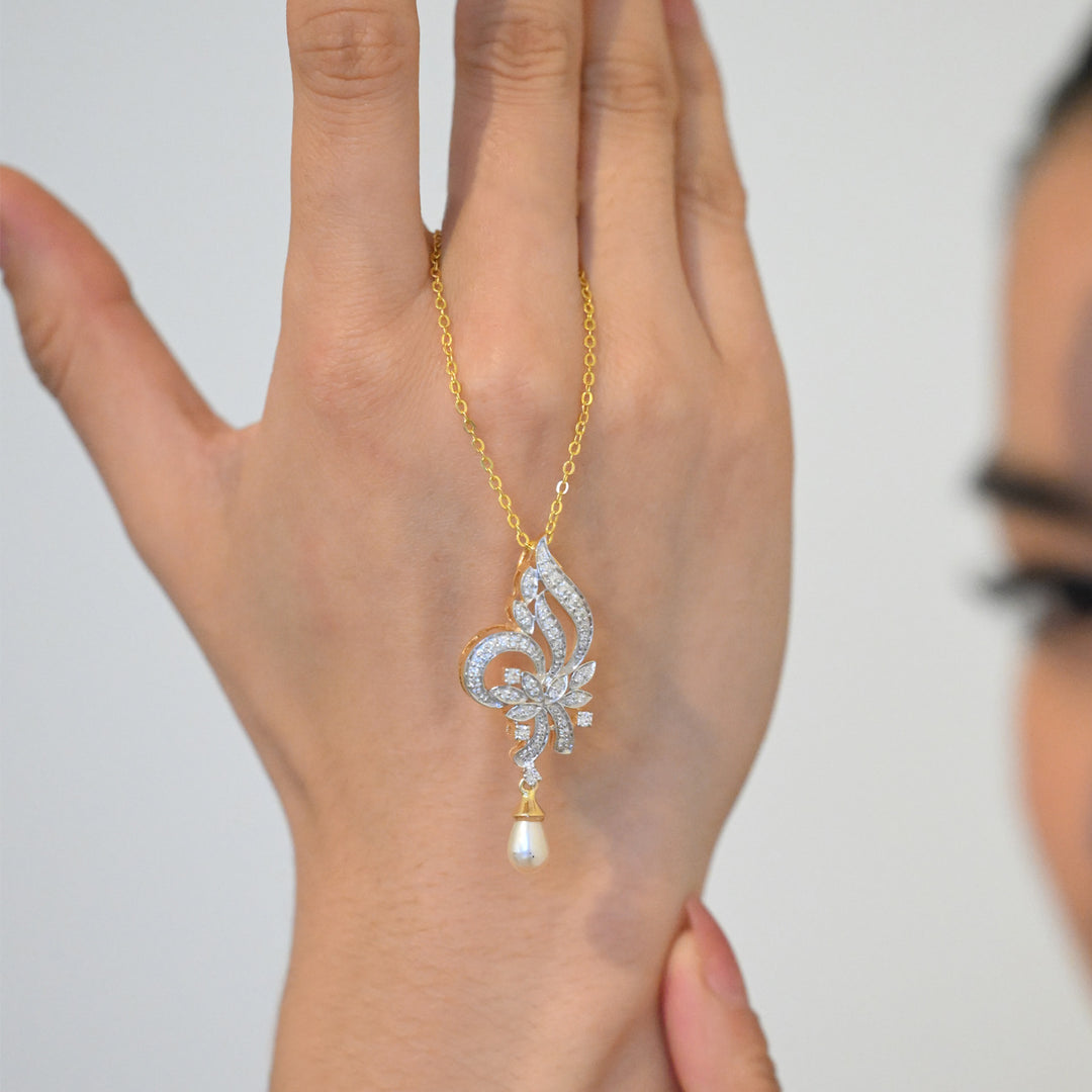 14K YG Cluster Diamond, Pearl Pendant- 1pc