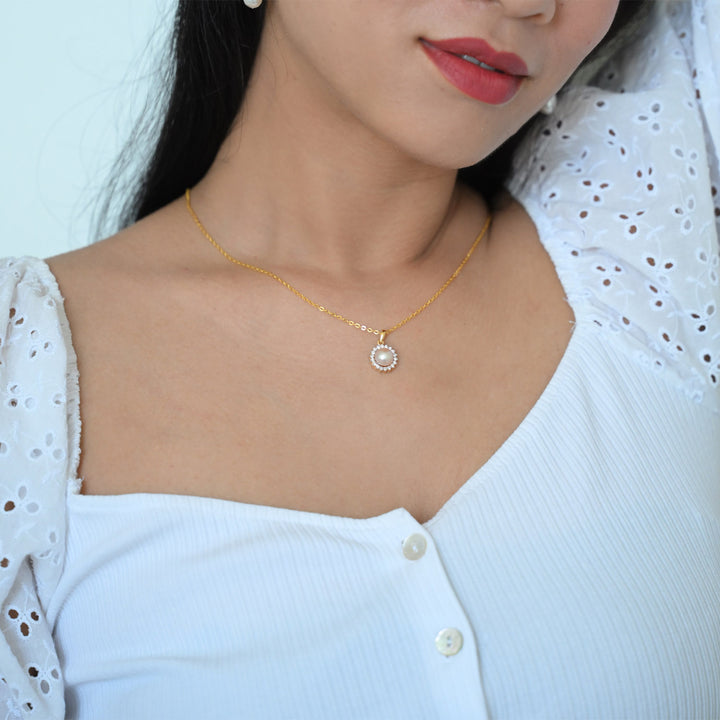 14K YG Cluster Diamond, Pearl Pendant- 1pc