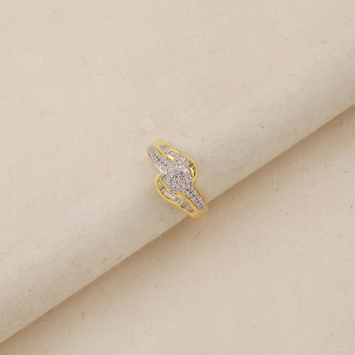 18K YG Cluster Diamond Ring-1pc