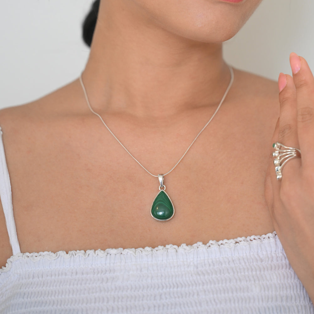 Sterling Silver Pendant with Malachite RB Diamond Jewellers