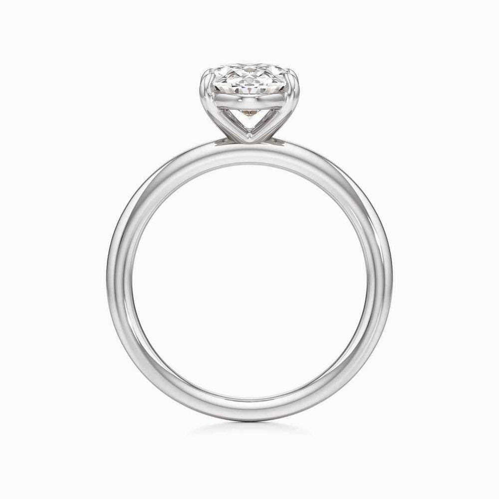 Valeria Natural Diamond Oval Ring