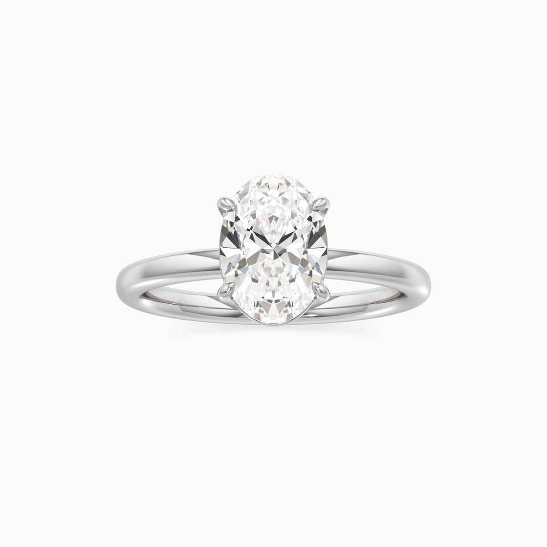 Valeria Natural Diamond Oval Ring