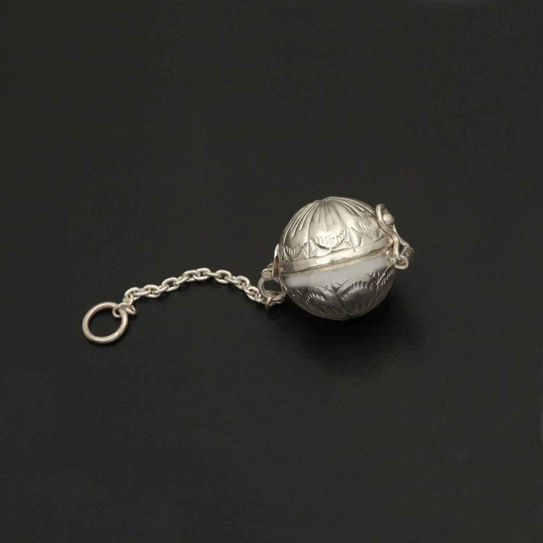 Silver Round Butta Gajal Batta Availability: Immediate